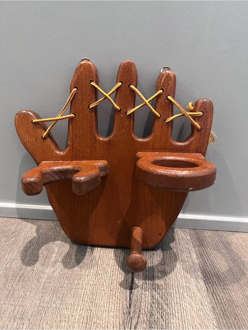 Wooden Glove-Shaped Wall Organizer in Brown